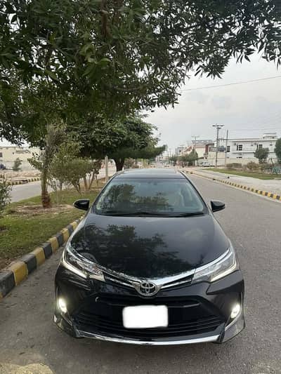 Altis Grande X 1.8 CVT