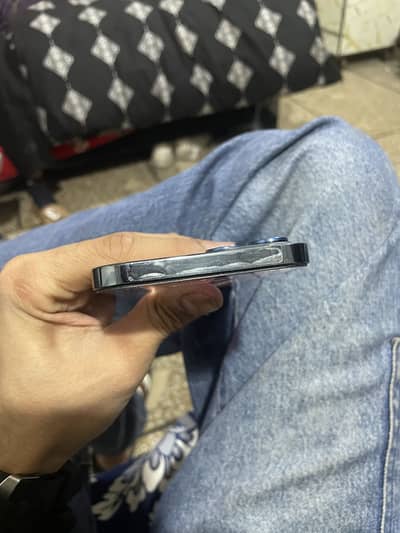 Iphone 12 pro max 512gb exchange possible