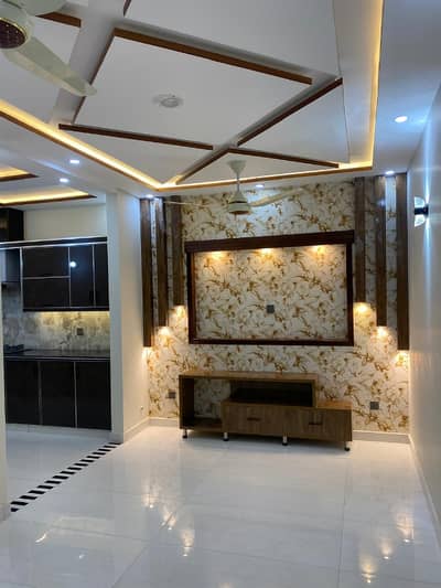 5 Marla Brand new 1st Entry uper portion