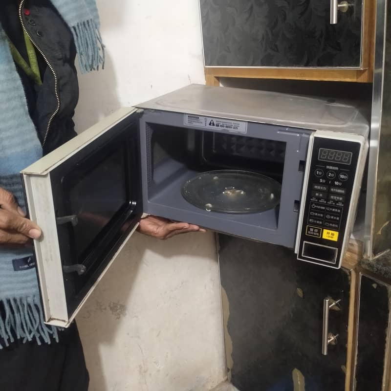 Midea Oven 0