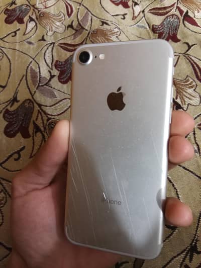 Iphone 7 128GB nonPTA Bypass original mobile read full ad