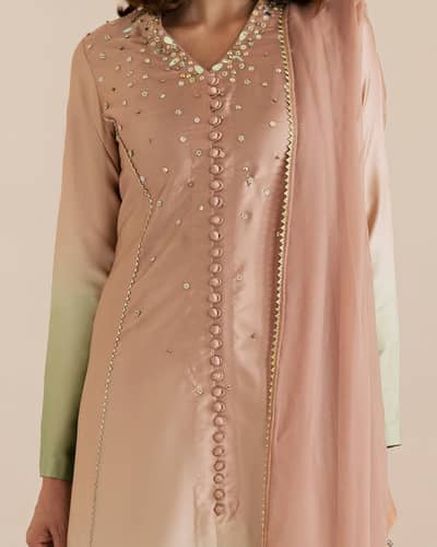 Your Dream Outfit, Your Design – Crafted at the Best Price