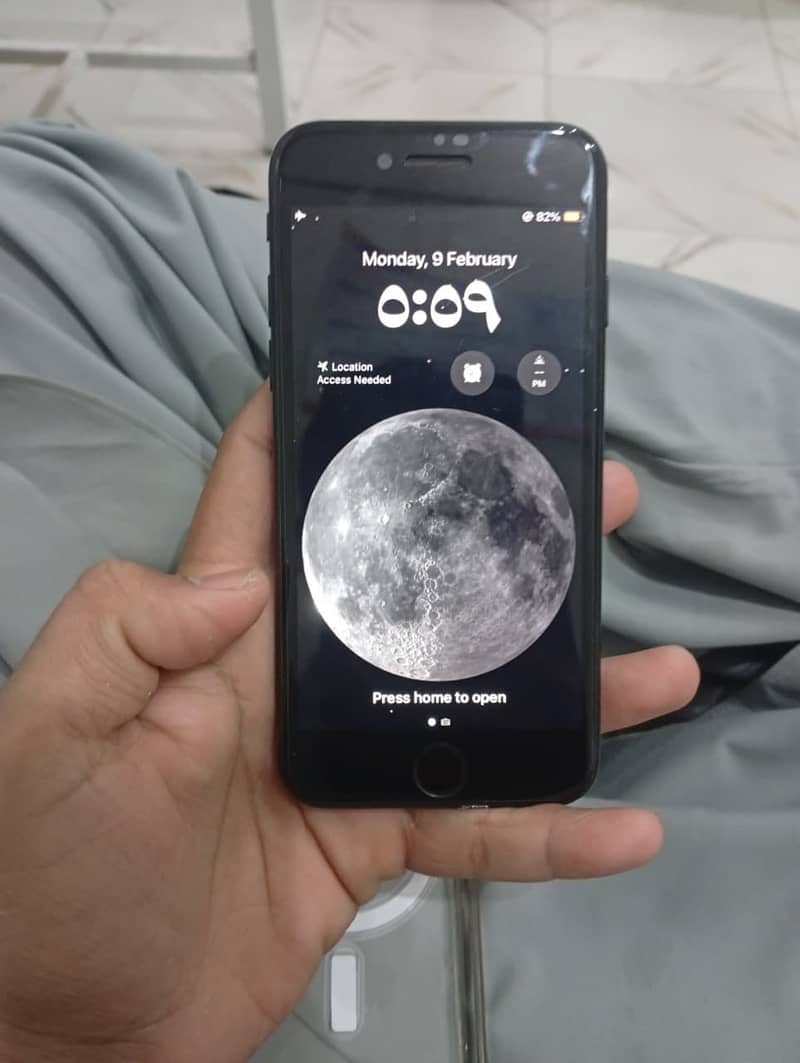 IPHONE SE 3RD GENERATION 4