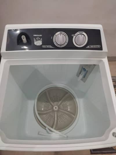 Hier washing machine 120-35FF