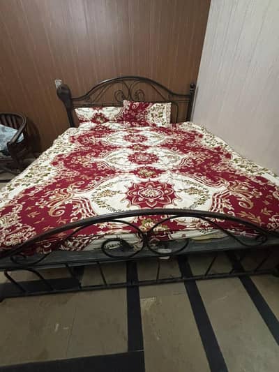 Iron bed