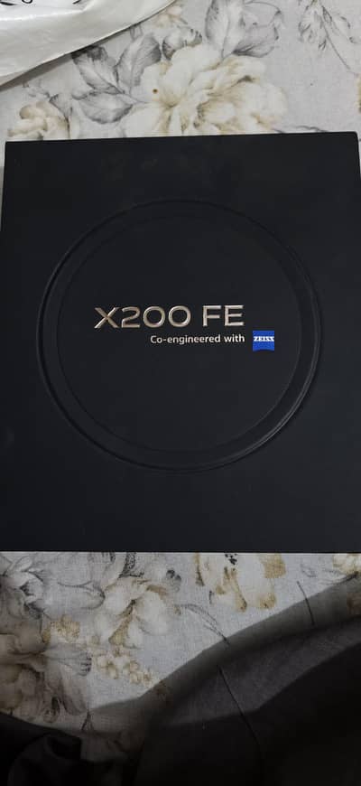 vivo x200Fe pro 12 /512 Gb