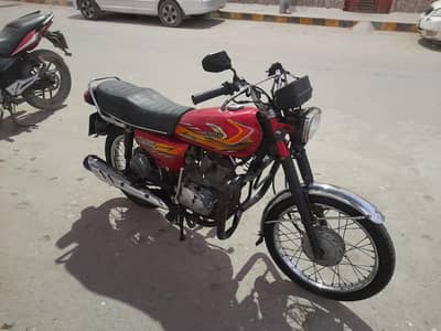 United 125cc 2021