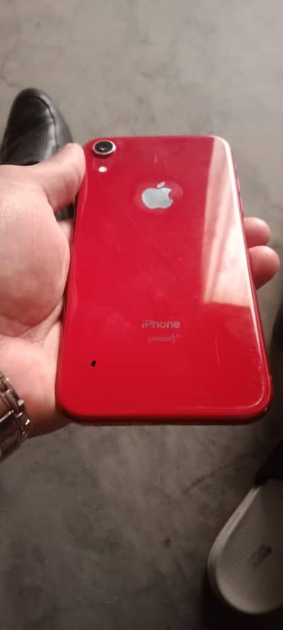 iphone xr 64gb