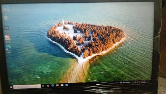 laptop for Sale  Ram 8GB  SSD 128 Core i5  Generation 6th Final 30K