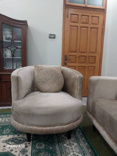 5 seater Sofa Set