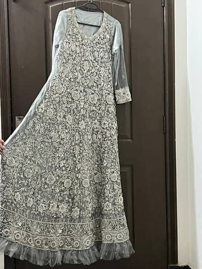 Bridal dress only one time used