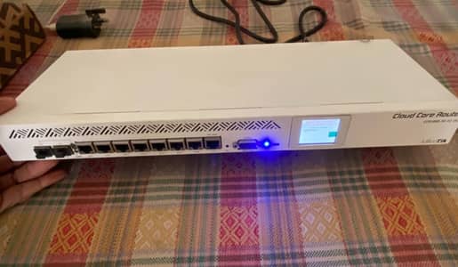 Mikrotik CCR 1009 1sfp+ 7Eth For Sale in Good Condition. less used.