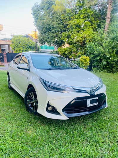 Toyota Corolla Altis Grande full option Bumper to Bumper Genuine