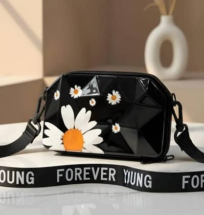 charming girls cross body bag in multicoloure