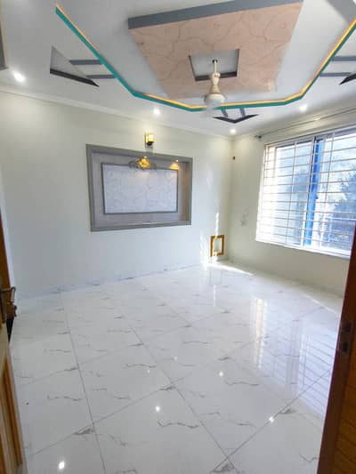 25*40 upper portion For Rent in G14/4 Islamabad