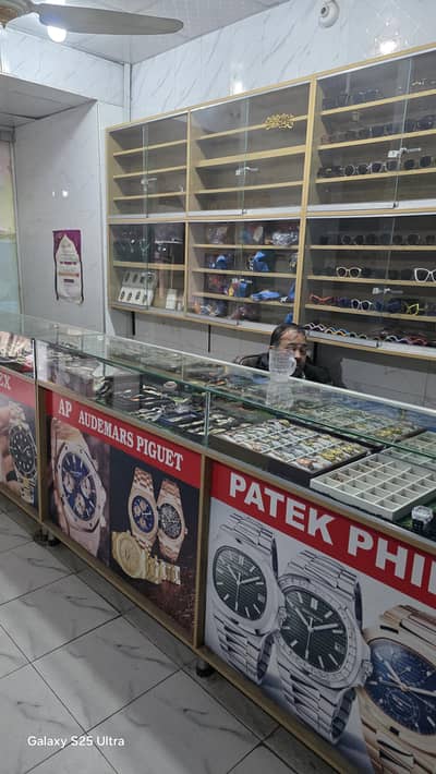 complate watch ⌚ and gift  store for sale