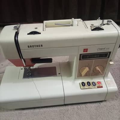sewing machine good condition