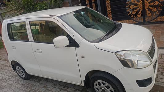 wagon R white 2016 model for sale urgent