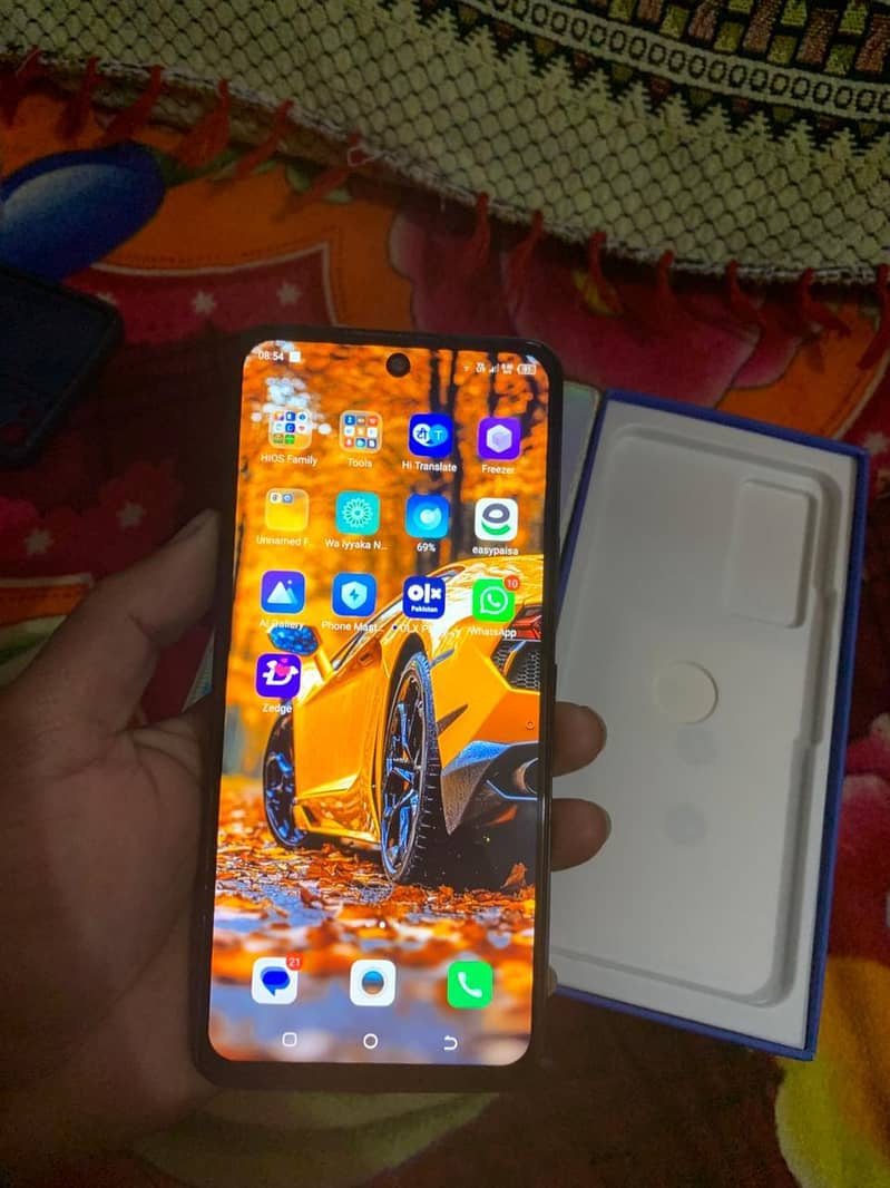 Camon 18t 4
