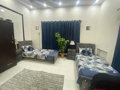 Sharing seat available in F11/1 in house for Male with mess