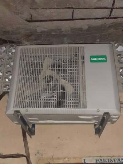 general 1 ton split a. c