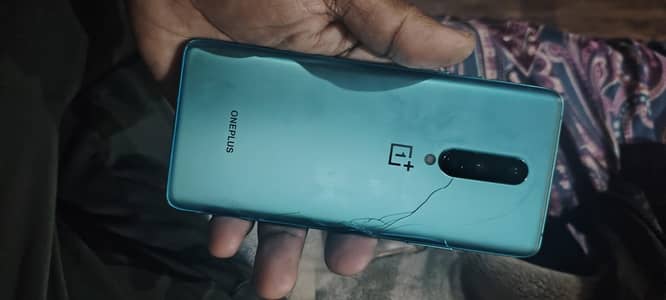 oneplus 8  12/256 all ok. sim working dual sim only back break