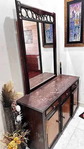 DRESSING TABLE 2