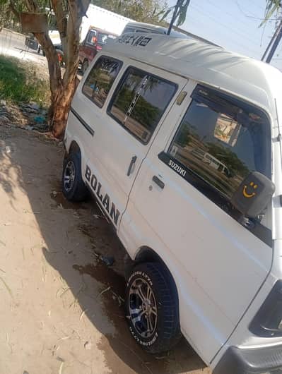 Suzuki bolan 2011 model hai 2023 ka number hai LPG on hai AC ka