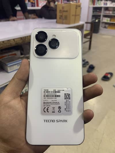 Tecno Spark 40