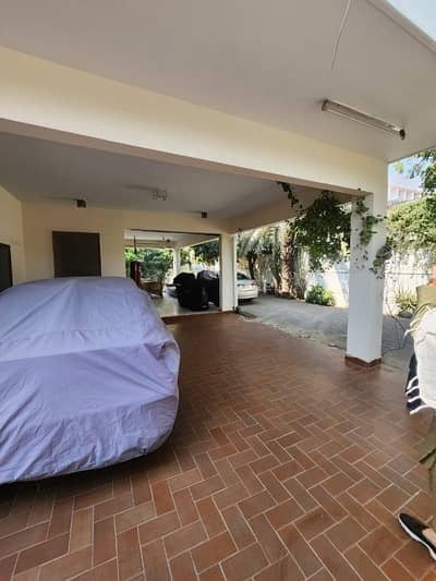 Defence 700 yards bungalow for sale Rejected