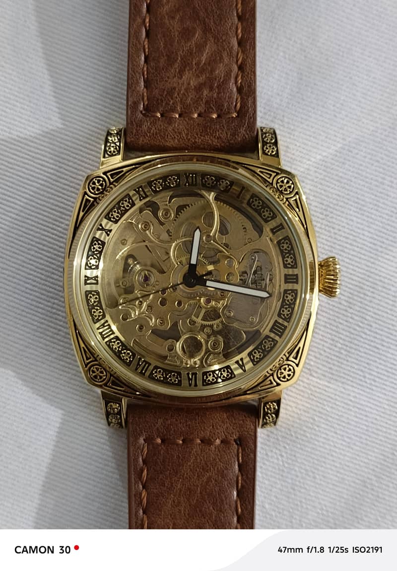 Fully Automatic Wrist Watch 2