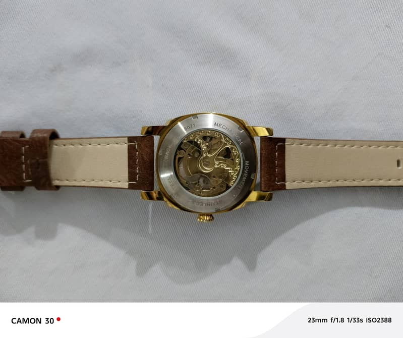 Fully Automatic Wrist Watch 4