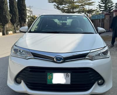 TOYOTA COROLLA AXIO 2015