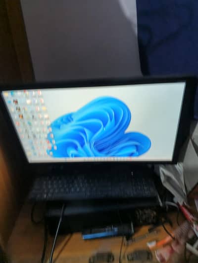 PC for sale hp CPU with Acer 24 inch Led with graphic card