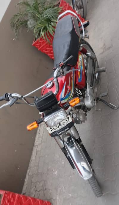 Metro 70cc . fit bike.