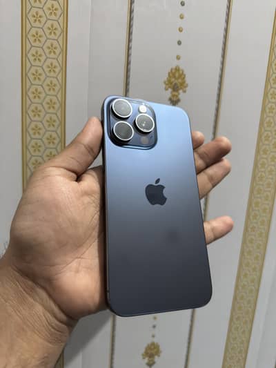 15 pro max 96 health 256gb waterpack