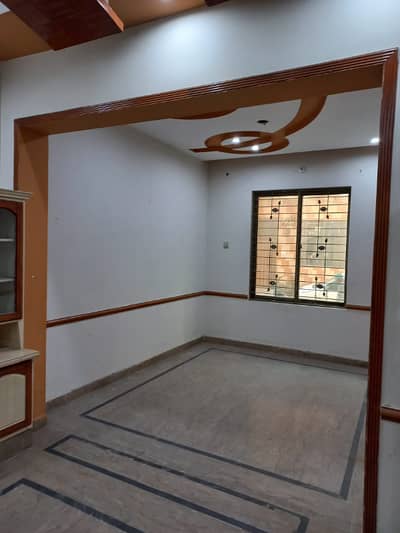 3.5 Marla Beautiful Double Storey House Urgent For Rent In Sabzazar