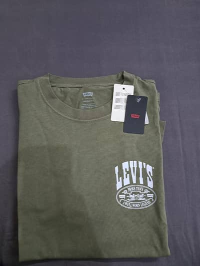 Levi's Vintage Fit Graphic T-shirt (Brand New)