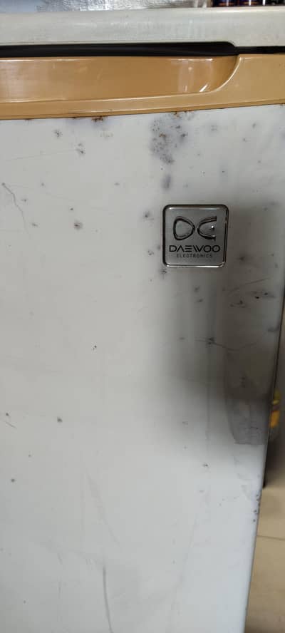 Daewoo vertical  freezer  no frost