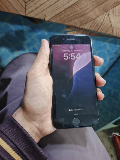 Iphone se 3 same processor 13 promax 256 gb 91 BH