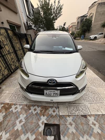 Pearl white with modalista kit 4.5 grade 2022 import 2023 register