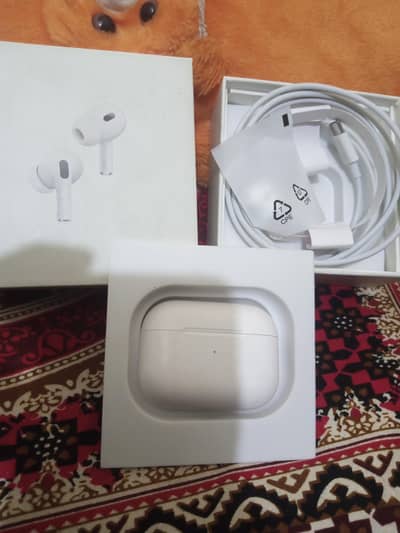 Apple airpods pro 2 original with box and cable