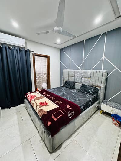 1 bed luxury furnished flat on per day rent