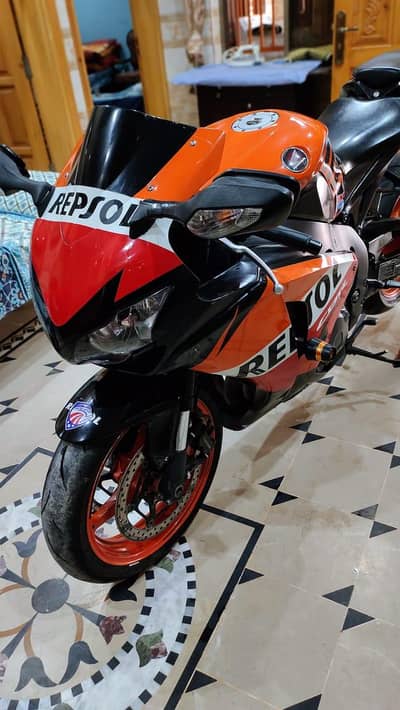 Honda cbr 1000
