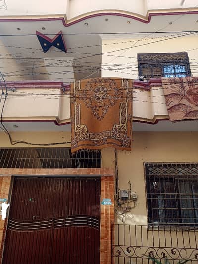 Scheme 33, Gulshan Kaneez Fatima Block 4, 120sq, Double Storey For Sale.
