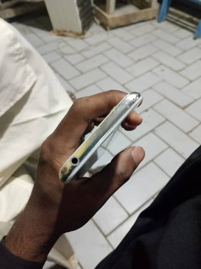 Aquos r2 all ok exchange possible good phones