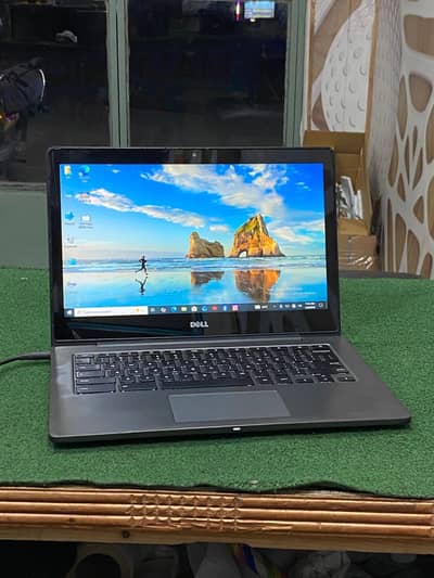 Dell 13 core i3 5th generation 4gb ram  128ssd Touch laptop
