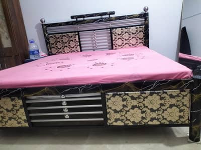 Iron bed set with metres