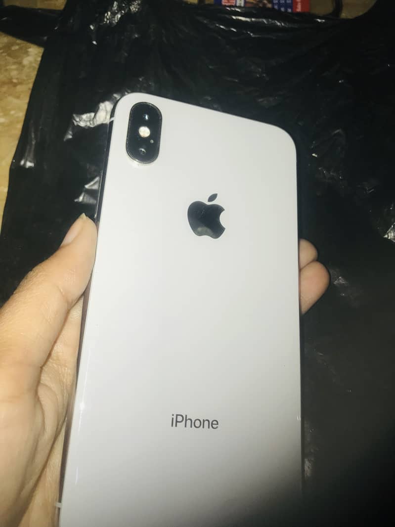 iPhone X 1