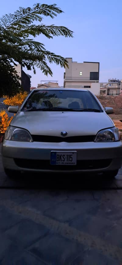Toyota platz 2002 model perfect car